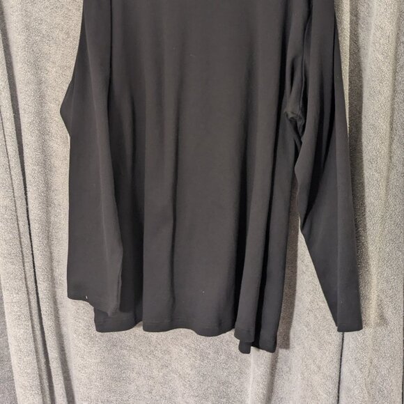 New! Plus Size 3X Winter Cardinal Black Long Sleeved T 46" Chest - Picture 4 of 5